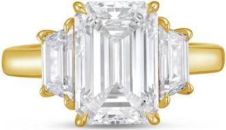 Diana M. Jewels 18kt yellow gold lab grown 20ct emerald diamond ring with trapezoids on the sides