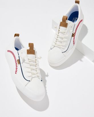 Keds Kickback Pennant Sneakers - Snow White - 6 1/2 M Talbots