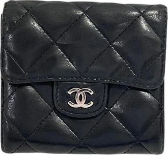 Chanel Pre-owned Wallets, female, Black, Size: ONE SIZE Pre-owned Leather wallets