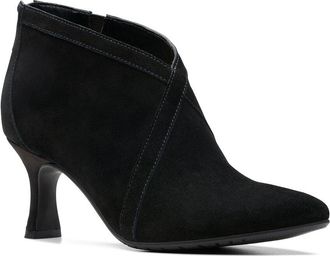 Clarks Kataleyna Sol Suede Pump