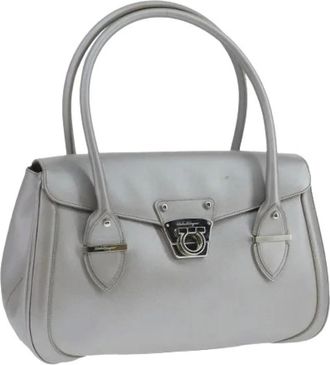 Ferragamo Pre-owned Handbags, female, Gray, Size: ONE SIZE Pre-owned Hand Bag