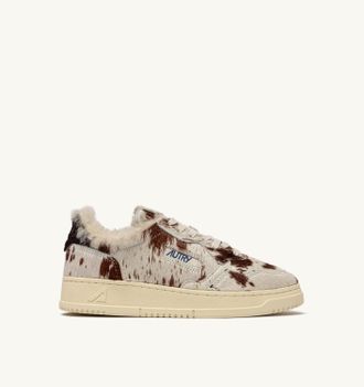 Autry SNEAKERS MEDALIST LOW EFFETTO CAVALLINO DRIP E MARRONE CON SHEARLING