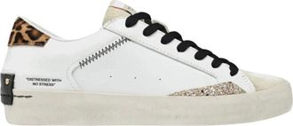 Crime London Witte Distressed Damessneakers met Panther Print - Dames - Sneakers - Wit - 36 EU - Katoen - Schoenen