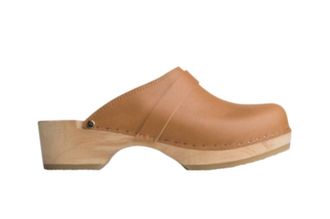 YouYou Womens Yren Rock Clog In Camel