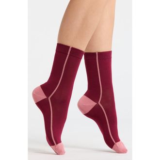 Nordstrom Everyday Flat Knit Crew Socks in Burgundy- Pink at Nordstrom, Size 9