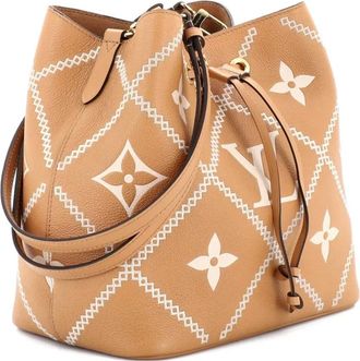 Louis Vuitton NeoNoe Handbag Monogram Empreinte Giant Broderies MM bucket bag - Toni neutri