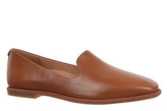 Vionic Womens Willa 2.0 Slip On Flats In Luggage