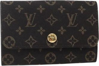Louis Vuitton Pre-owned Accessories, female, Brown, Size: ONE SIZE Pre-owned Canvas Key-holder