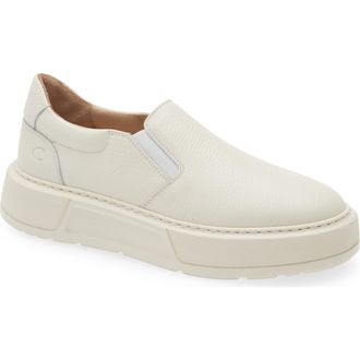 La Canadienne Virginia Slip-On Sneaker in Off White at Nordstrom Rack, Size 7.5