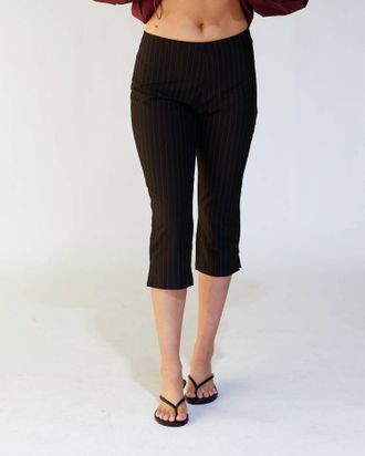 Nia Cruz Pinstripe Capri Pants In Black