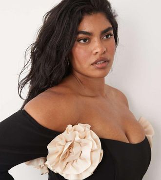 Asos Curve - Vestito skater corto nero con scollo alla Bardot e dettaglio floreale