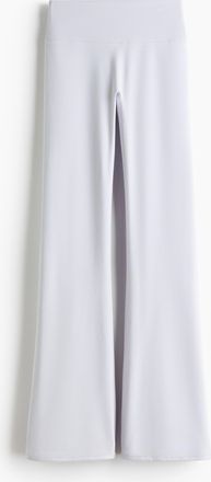 H&M Ausgestellte Yogaleggings mit SoftMove - Purple