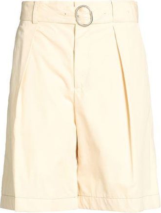 Jil Sander BOTTOMWEAR - Shorts e bermuda su YOOX.COM