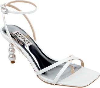 Badgley Mischka Callie White MP7314 Womens