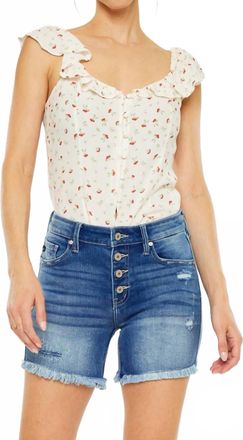 Kancan Button Fly Mid Rise Short In Medium Wash