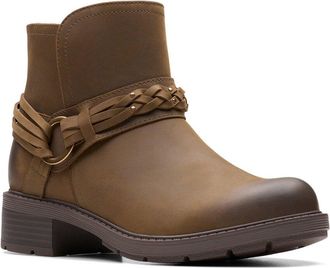 Clarks Hearth Kaylie Leather Bootie