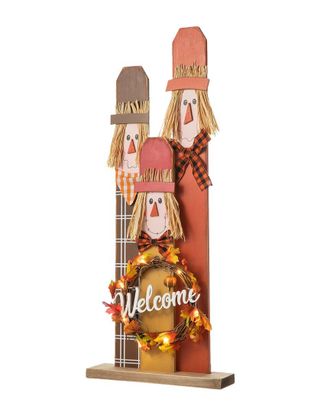 Glitzhome Handmade Lighted Wooden Scarecrow Family Porch Decor With Wreath & Timer