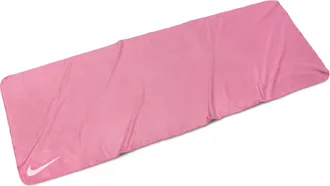 Nike Yoga Towel in Pink | N1010546-643