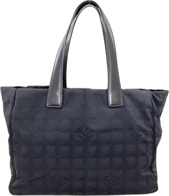 Chanel Black Nylon Tote Bag (Pre-Owned)