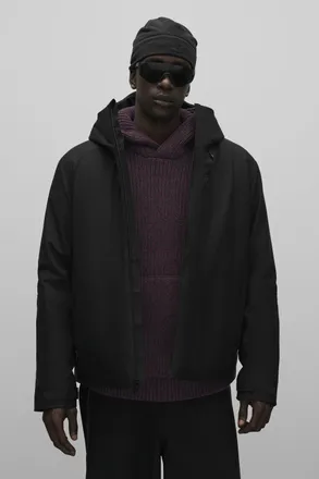 Alo | Alpha Max Insulated Jacket in Black, Size: Large
