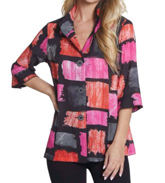 Multiples 3/4 Sleeve Button Front Print Jacket In Fuschia/black