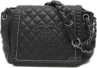Chanel Leather Shoulder Bag (Pre-Owned)