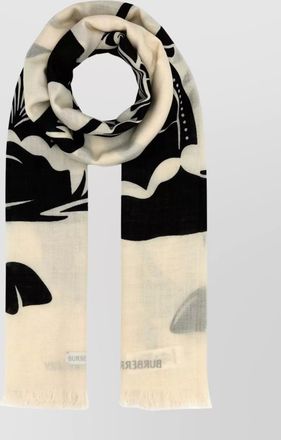Burberry wool scarf