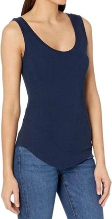 La Made You Rib Scoop Tank In Dark Night