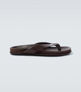 Jacquemus Tatanes leather thong sandals