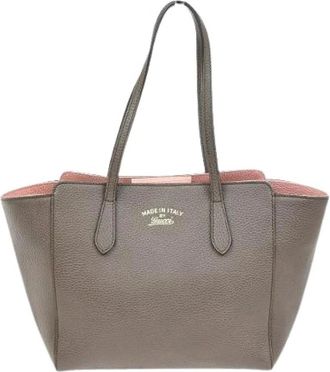 Gucci Pre-owned Tote Bags, female, Gray, Size: ONE SIZE Pre-owned Swing tote