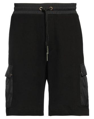 Moncler HOSEN & R&Ouml;CKE - Shorts & Bermudashorts auf YOOX.COM