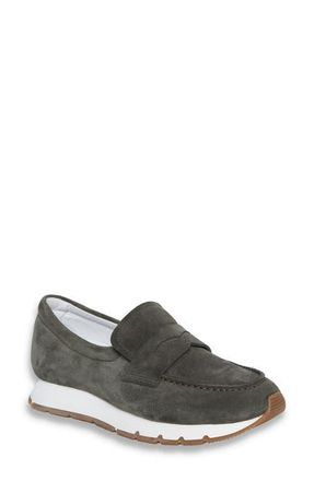 Voile Blanche Julia Hybrid Loafer Sneaker in Army Green at Nordstrom, Size 38