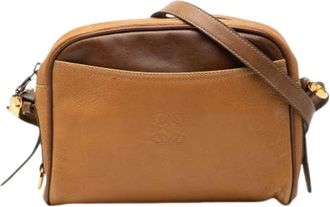 Loewe Pre-owned Cross Body Bags, female, Brown, Size: ONE SIZE Pre-owned Leather Crossbody Bag