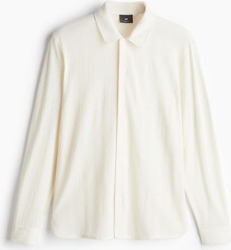 H&M Hemd aus Spitzenjersey in Regular Fit - Cremefarben