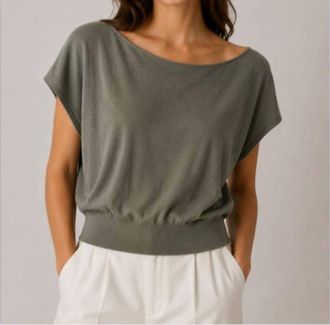 Autumn Cashmere Off The Shoulder Boxy Tee In Seaweed