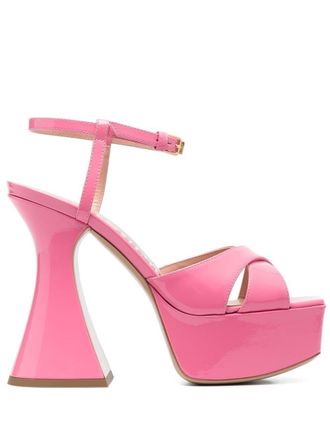 Moschino patent leather platform sandals - Pink