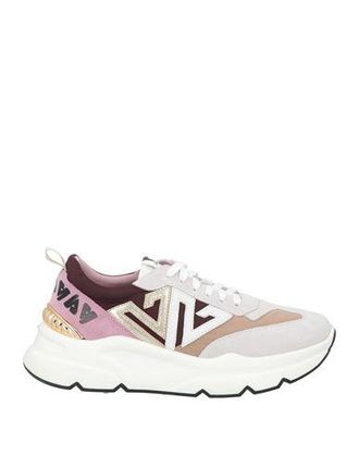 Emanuelle Vee Sneakers