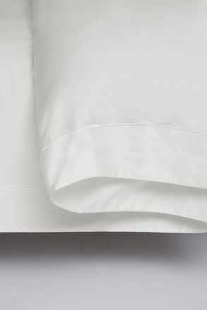 Belledorm Egyptian Cotton 400 Thread Count Oxford Duvet Cover in Ivory | Size: Super King