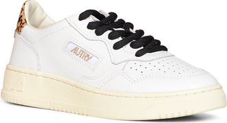 Autry Womens Sneakers Medalist Low White Leather Calf Trainers