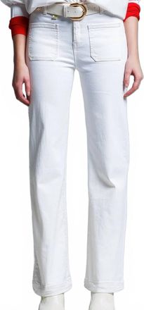 Q2 High Waisted Jeans With Flared Leg And Pocket In White