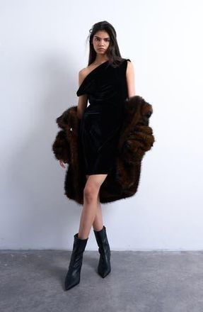 Topshop Twist One-Shoulder Velvet Minidress in Black at Nordstrom Rack, Size 10 Us (Fits Like 10-12)