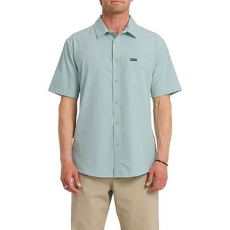 Quiksilver Ridgeport Regular Fit Short Sleeve Performance Button-Up Shirt in Blue Haze at Nordstrom Rack, Size Xx-Large