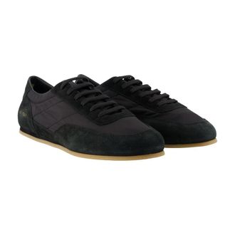 Common Projects Mens Minimal Calfskin Sneaker Black