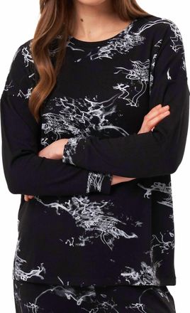 French Kyss Abstract Print Scoop Neck Top In Black/white