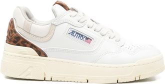 Autry CLC leopard-print sneakers - women - Calf Leather/Fabric/Rubber - 36 - White