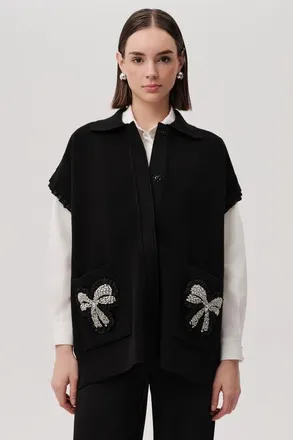 Exquise Stone Pocket Detail Collar Knit Vest in Black at Nordstrom, Size X-Small