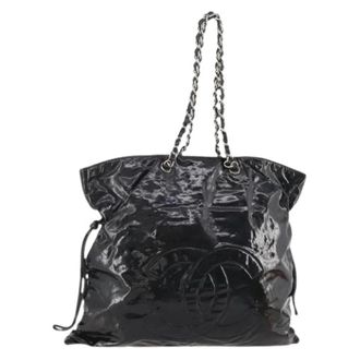 Chanel Pre-owned Tote Bags, female, Black, Size: ONE SIZE Pre-owned Vintage Patent Leather Tote Bag