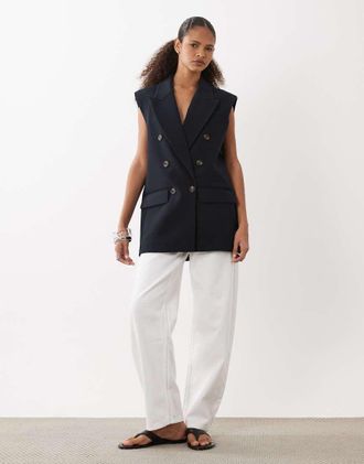 Asos Blazer sartoriale doppiopetto senza maniche con spalle scoperte blu navy