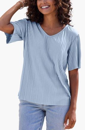 Lascana Oversized Pleated Top in Light Blue at Nordstrom, Size 14