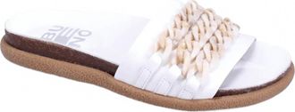 Bueno Womens Emelia Chain Slide Sandals In White
